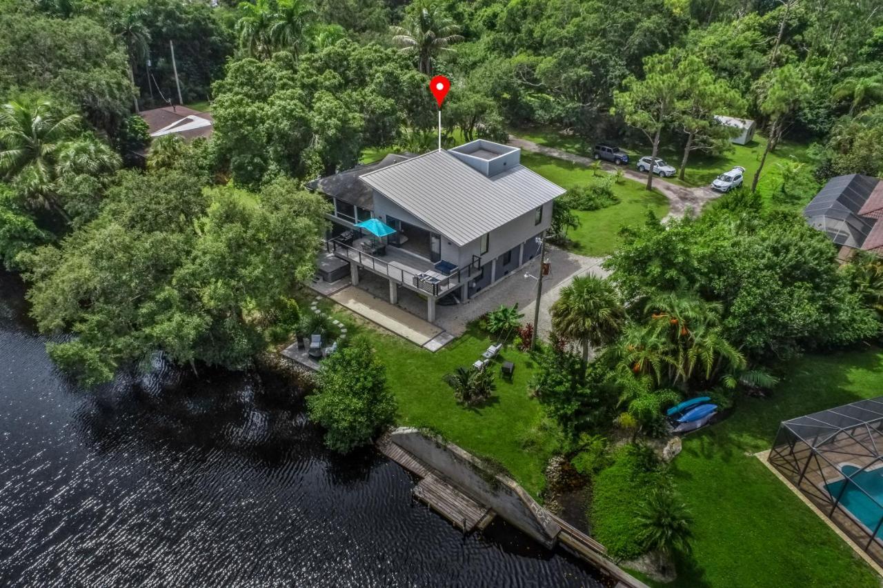 Bonita Springs Landing Villa Bagian luar foto